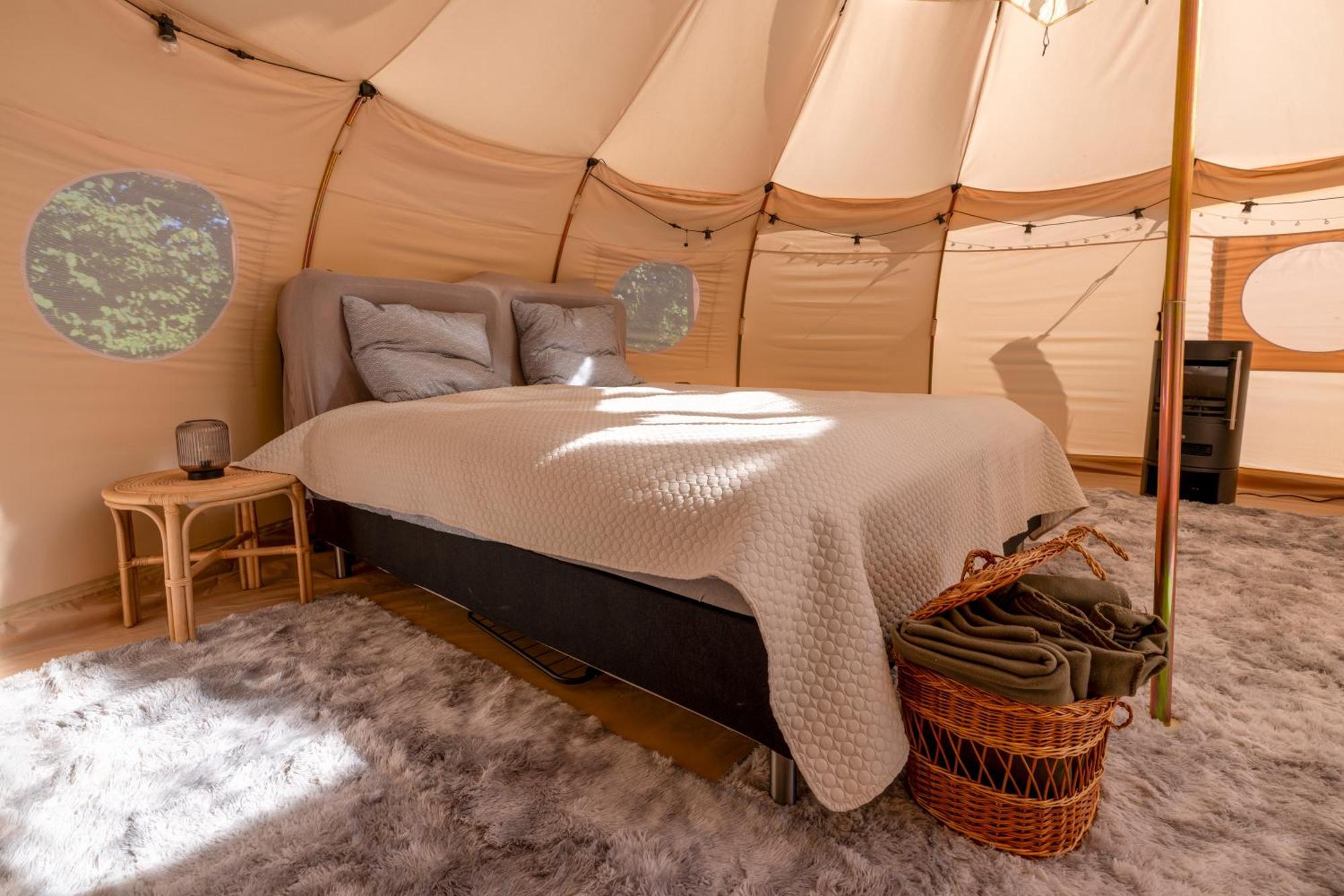 Holmegaard Vin Og Glamping Luxury tent